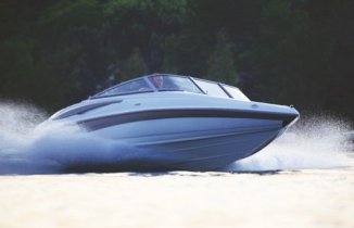 CROWNLINE 18 SS BOWRIDER